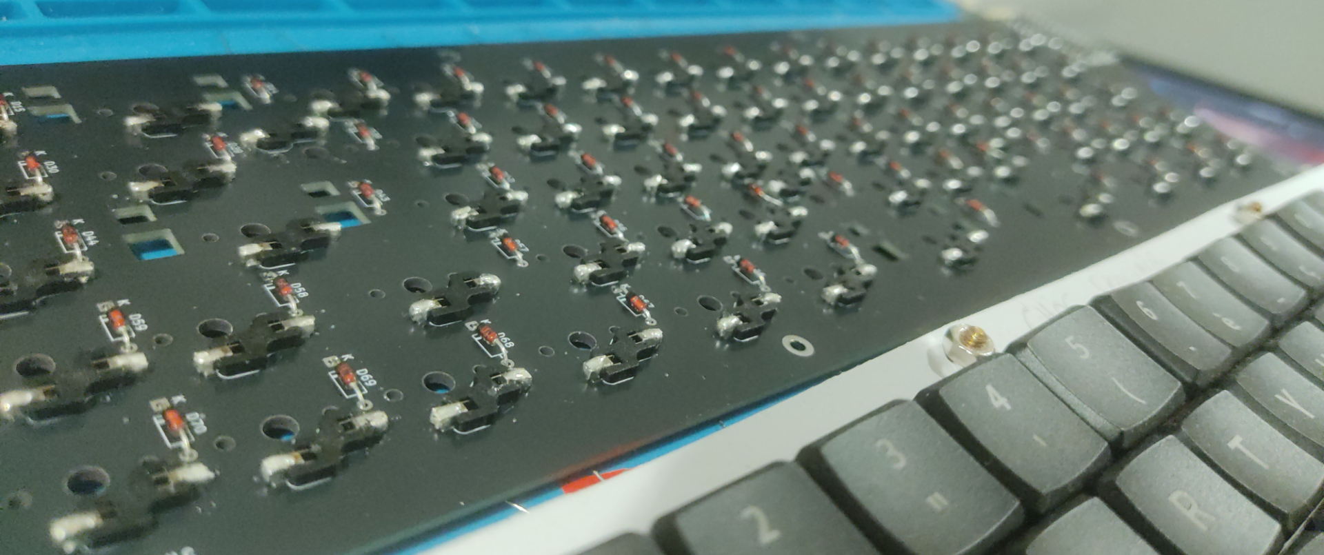 Vue arrière du PCB avec diodes placées